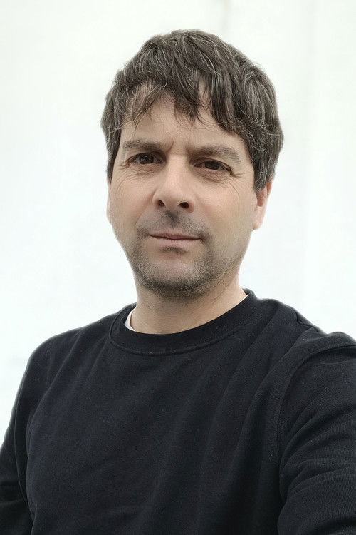 SERGIO MADRAZO as ETERIO DE OSMA