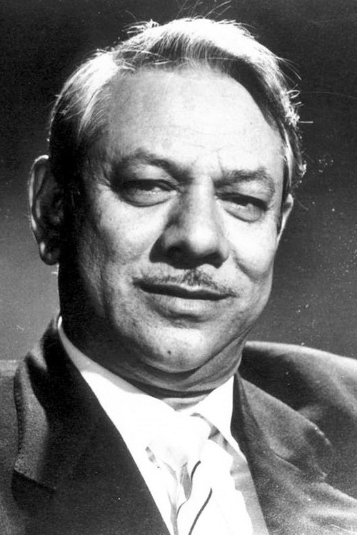 Mehboob Khan as Ramu Kaka
