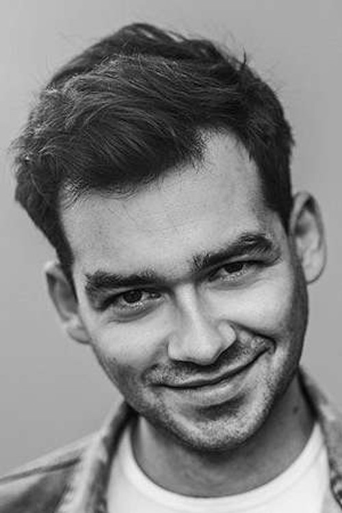 Michał Piprowski as Franek