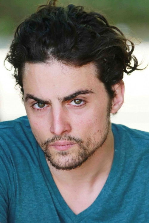 Roberto Oliveri as Carlos Alvarez