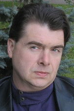 Vasili Sakhnovsky as Seryozha Karenin