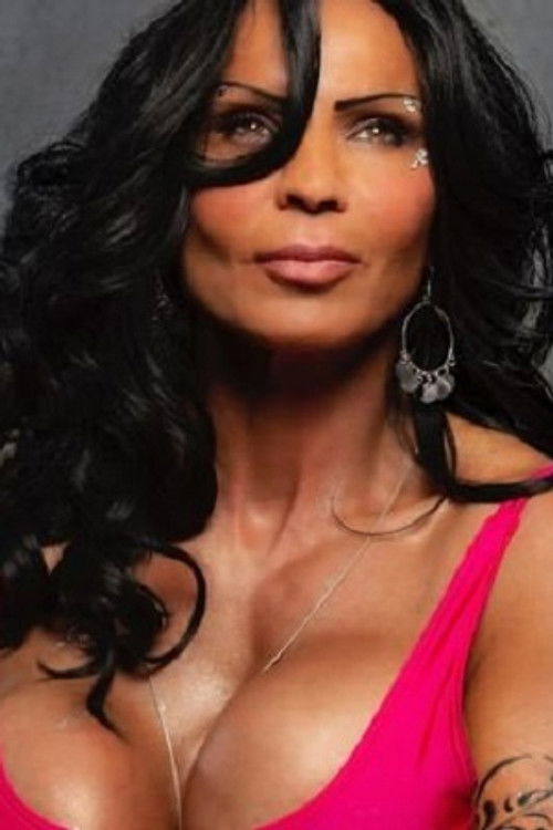 Rhonda Lee Quaresma as 