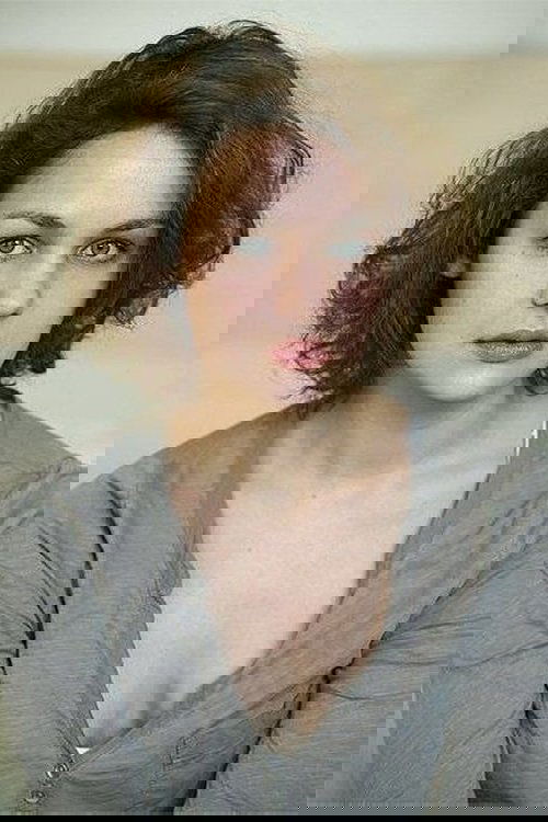 Luise Heyer as Mother