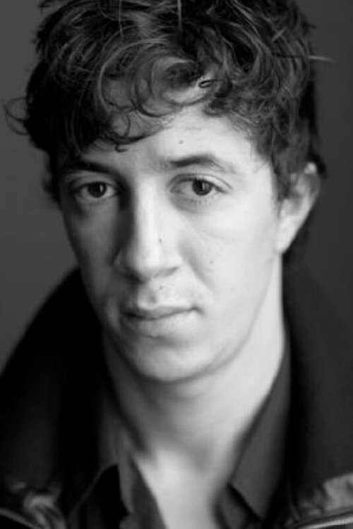 Rafik Ben Mebarek as Aide-soignant brancard