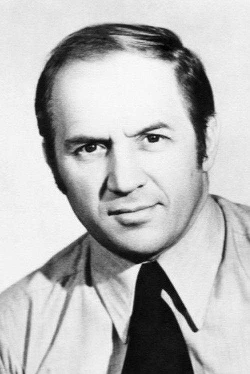 Lev Durov as Yermolka