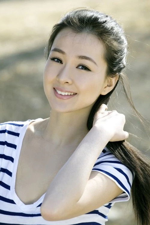 Wang Ge Ge as Han Xiao Meng