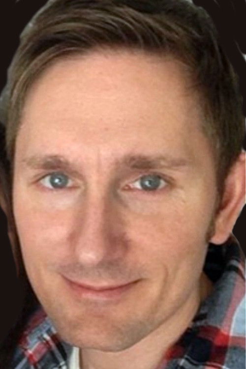 Adrián Witzke as Peter