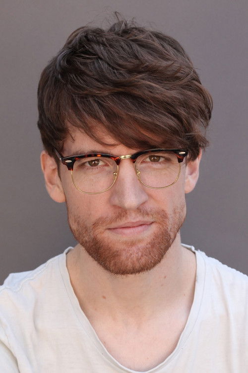 J.J. Dunlap as Hazel