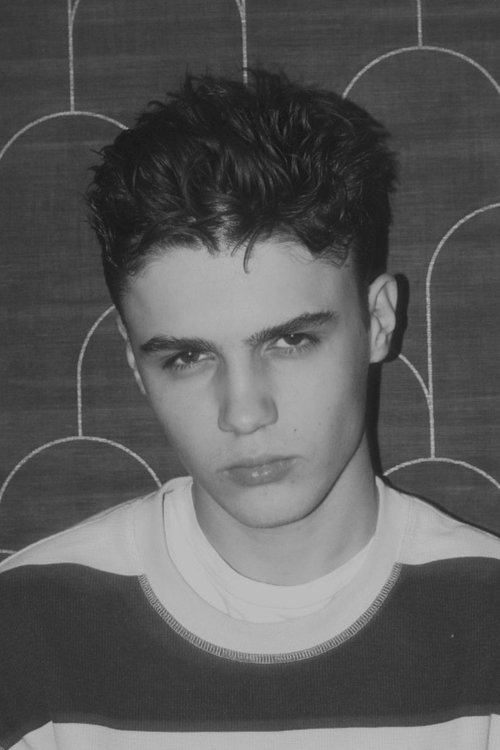 Paul Frechou as Jean