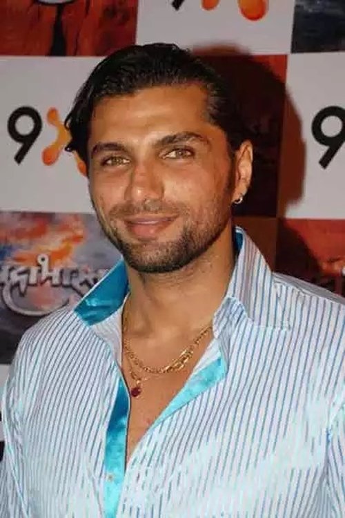 Chetan Hansraj as Bheem