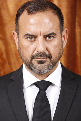 Serafin Falcon as Mike