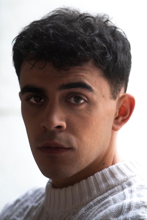 Giovanni Crozza Signoris as Carlin Repetto