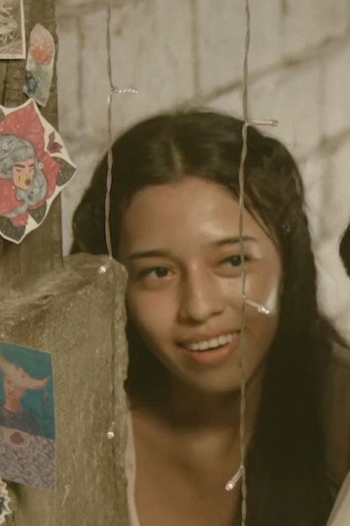 Daniela Bazurto as Prima de Alba