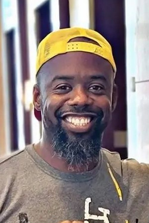 Maurenzo Smith as Self