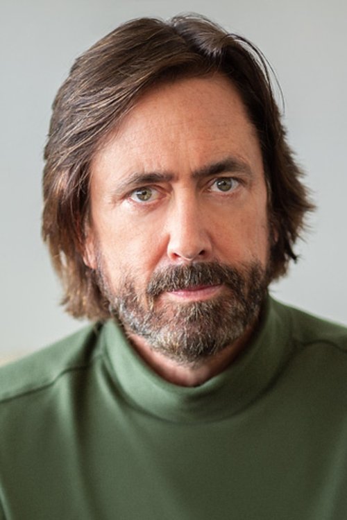 Joe Cornet as Sheriff Vernon Kelly