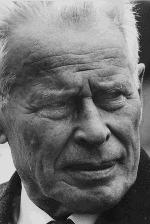 Aleksandr Medvedkin as Self