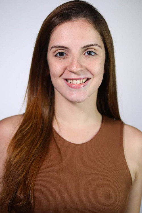 Letícia Leal as Talia