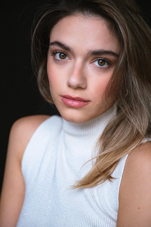 Federica Pagliaroli as Giulia