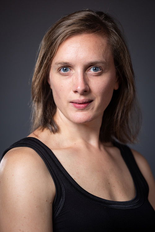 Lieve Vercauteren as Emma Jacobs