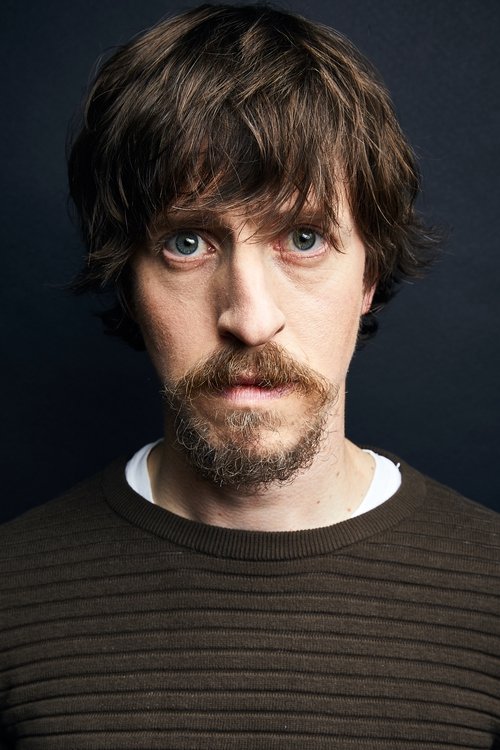 Chuck Filipov as Roberto