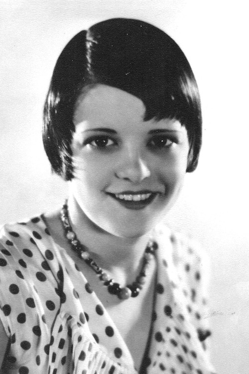 Mona Ray as Pansy 'Mammy' Yokum