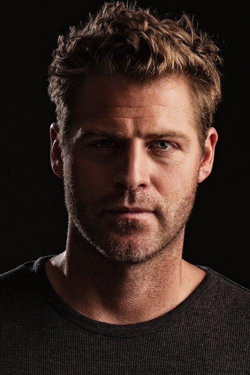 Nathan Marlow as Mike Northcutt