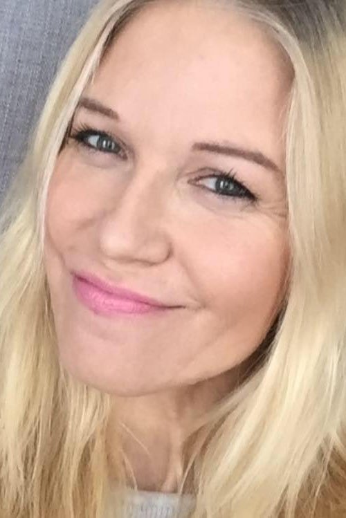 Marnie Sutherland as Pam