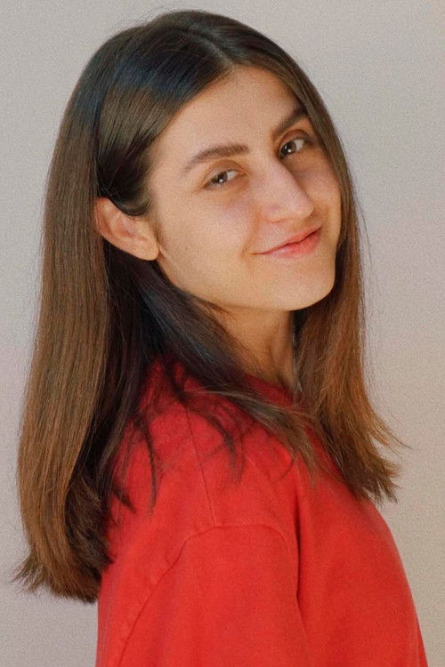 Mari Peixoto profile photo