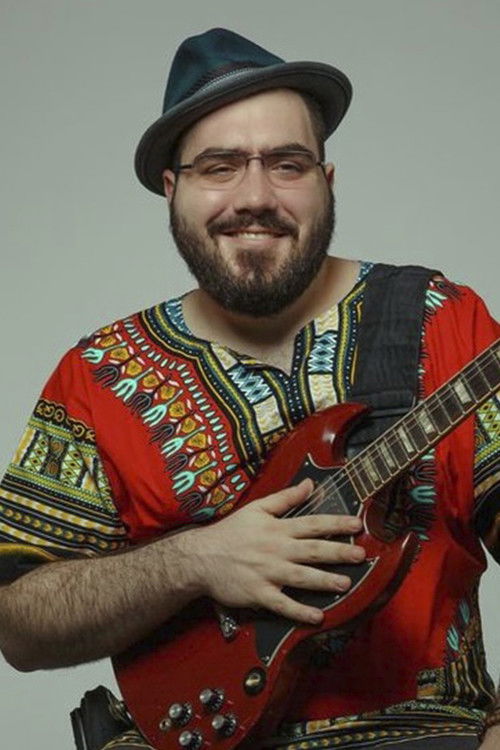 José Abujamra as Hagop Pakunian