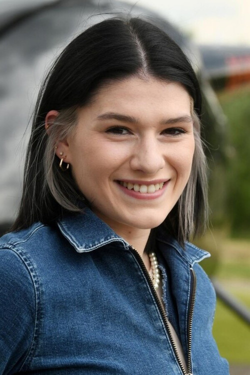 Melissa Hendrikx as Eline Broers