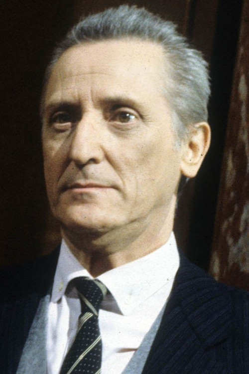 Alain Mottet as Frank Lambert, Leonetti's colleague and friend