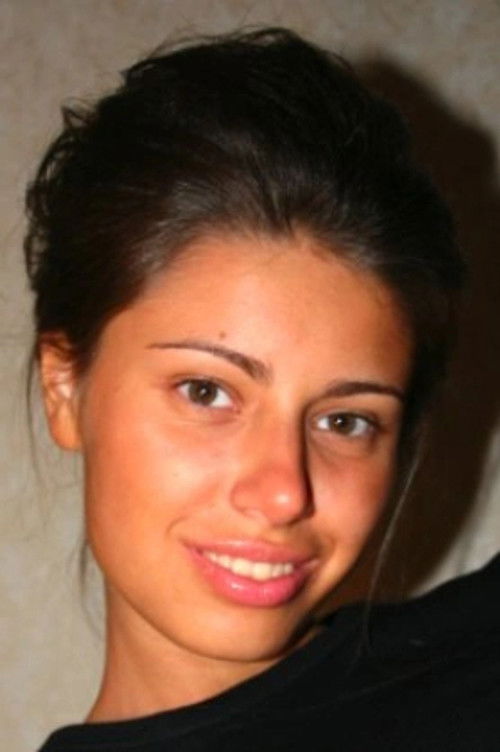 Korneliya Polyak as Masha