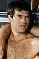 Toby as (segment "Chute") (archive footage)