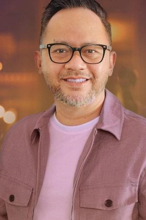 Indra Brasco as Minto