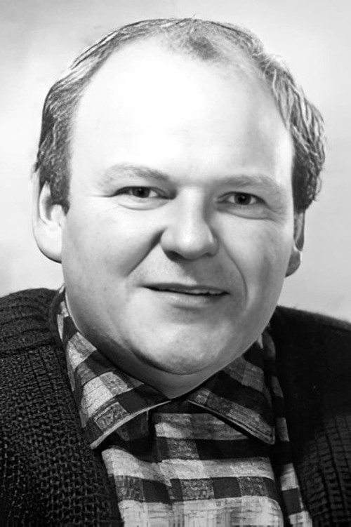 Roy Kinnear as Gladiator Instructor