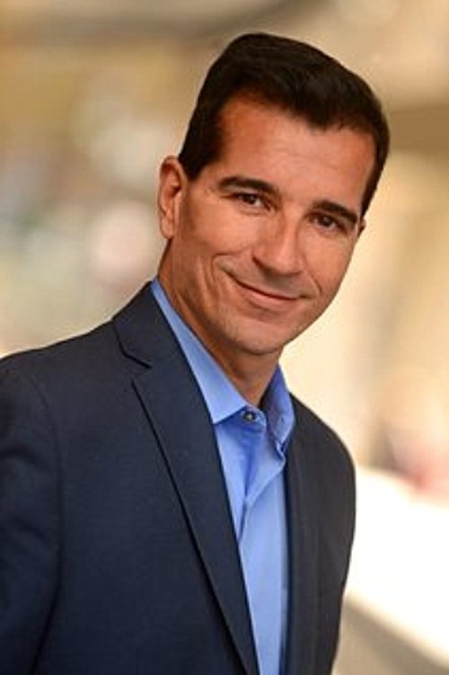 Michael T Stewart as Venezuelan Army Captain