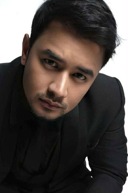 JM de Guzman as Yael