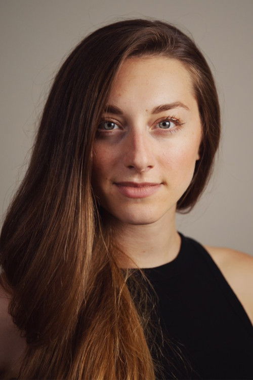 Jaclyn Mofid as Becky