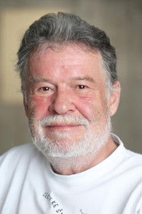 Jaromír Meduna as Commentary (voice)