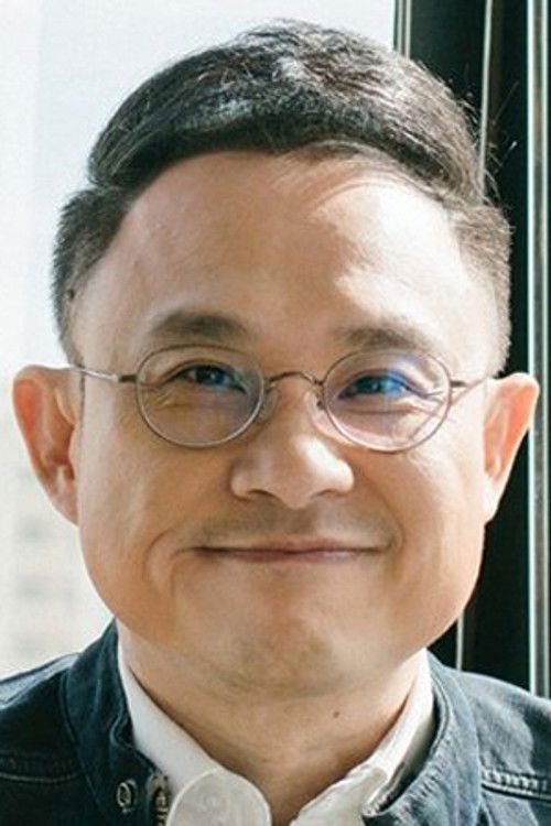 Ekachai Uekrongtham as Self