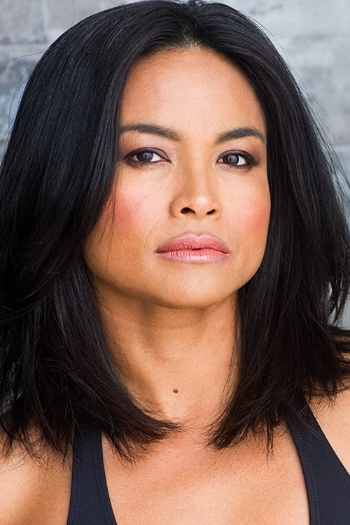 Joanna Bacalso as Stunning Woman