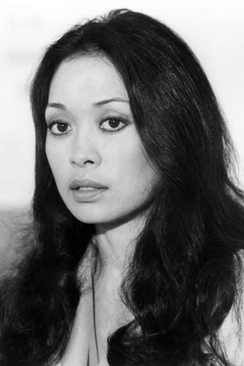 Donna Kei Benz as Akiko Yoshida