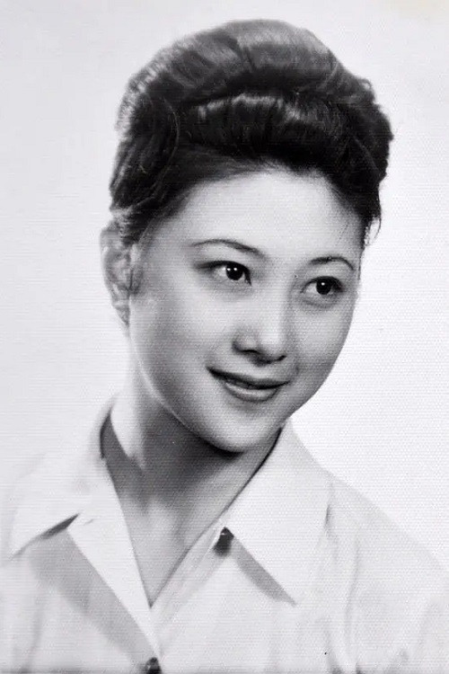 Chao Ping as 高小姐