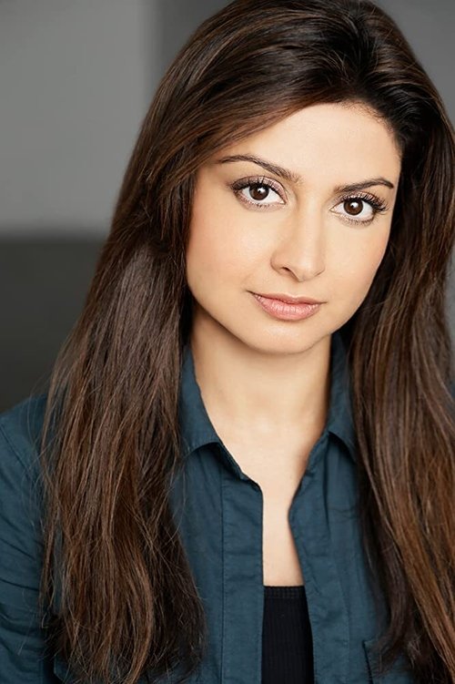 Swati Kapila as Beth Randall