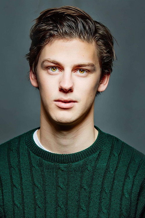 Lincoln Vickery as Ryan