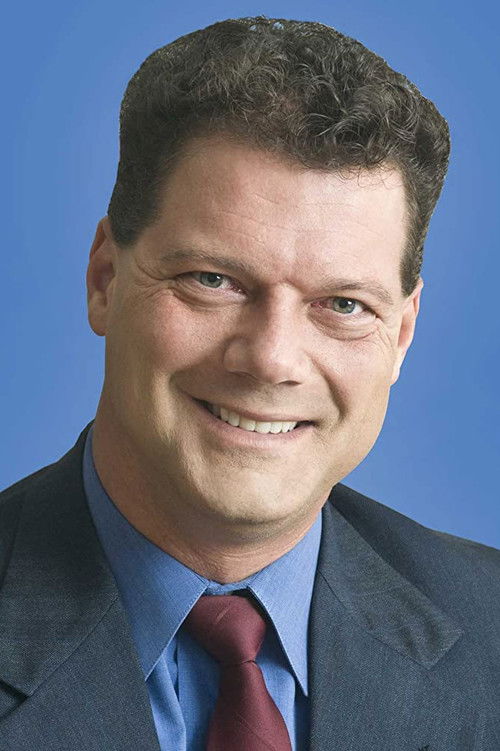 Gene Ganssle as David Lake