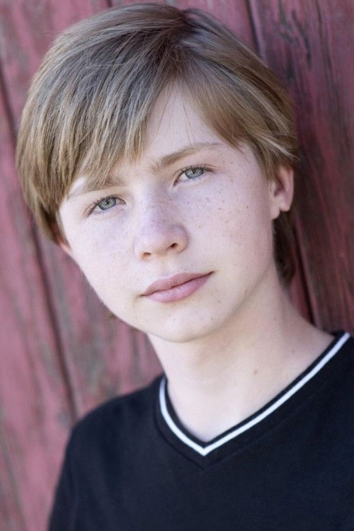 Parker Bolek as Jimmy Cole