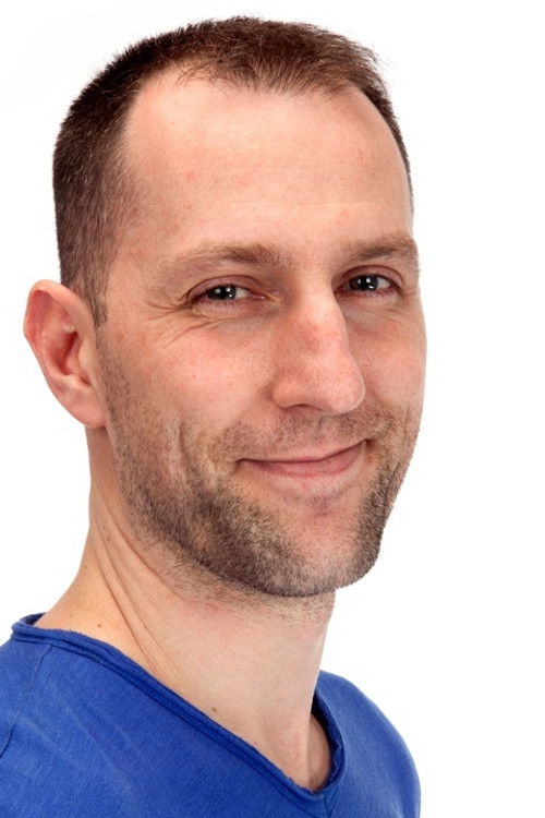 Grégory Loffredo as Dominique