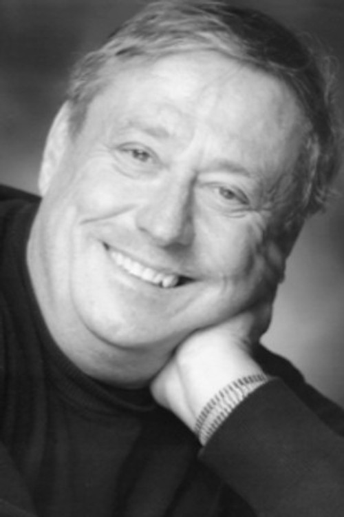 Gilbert Comtois as Policeman