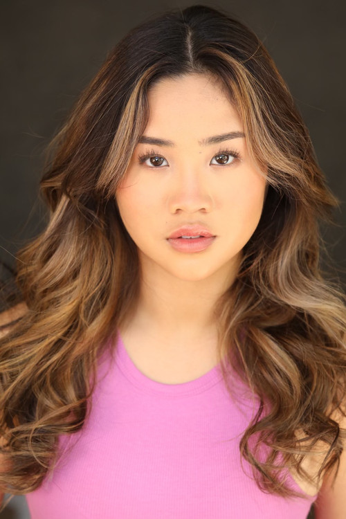 Jenna Z. Alvarez as Mattie